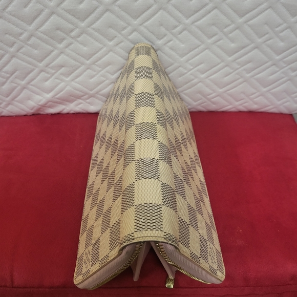Louis Vuitton Damier Azur Zippy Long Wallet Pink..Authentic!! - Picture 3 of 16